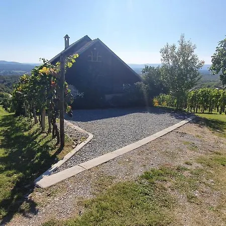 Holiday home Vineyard Holidays With Jacuzzi