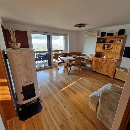 Vineyard With Private Jacuzzi *