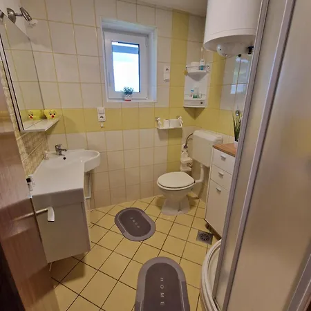 Tatil Evi Vineyard With Private Jacuzzi Metlika