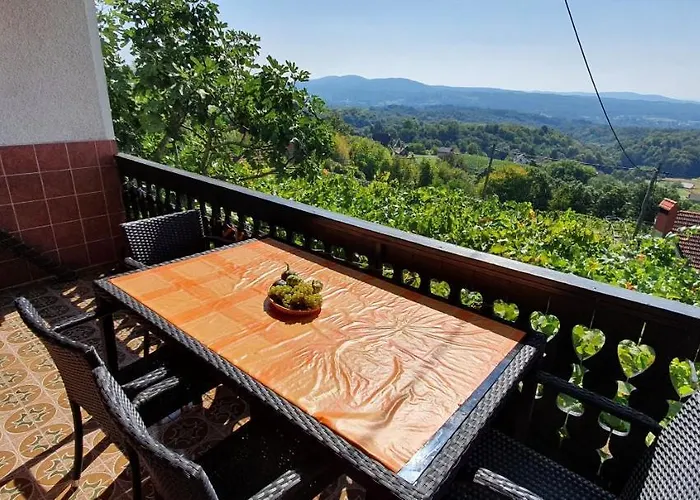 Ferienhaus Vineyard With Private Jacuzzi