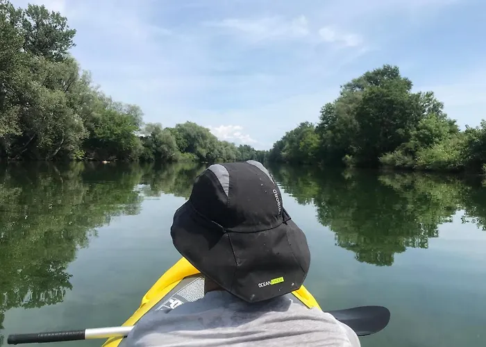 Vineyard With Private Jacuzzi