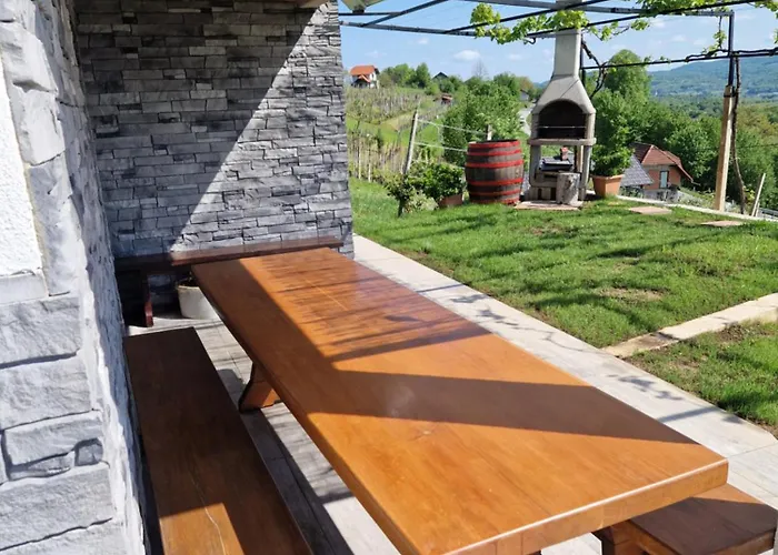 Vineyard With Private Jacuzzi Дом отдыха Метлика