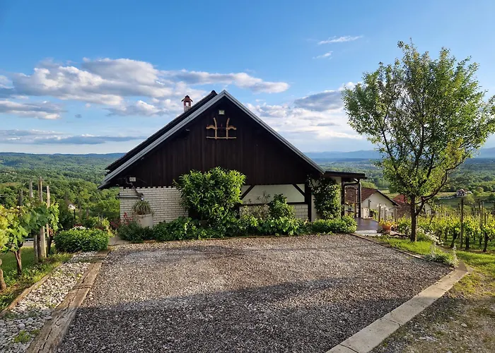 Vineyard With Private Jacuzzi Дом отдыха