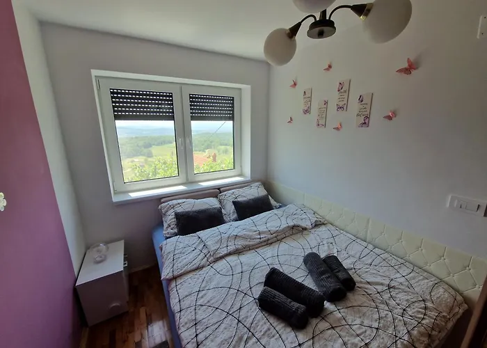 Дом отдыха Vineyard With Private Jacuzzi