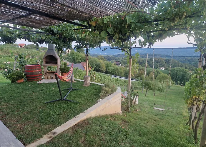 Vineyard With Private Jacuzzi * Метлика